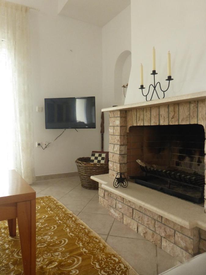 Olea Home Agia Pelagia Chlomou Esterno foto